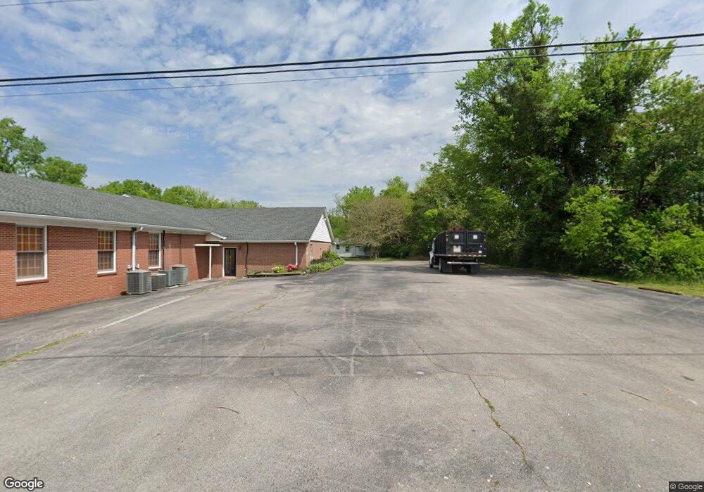 810 W 6th St, Columbia, TN 38401 - photo 1