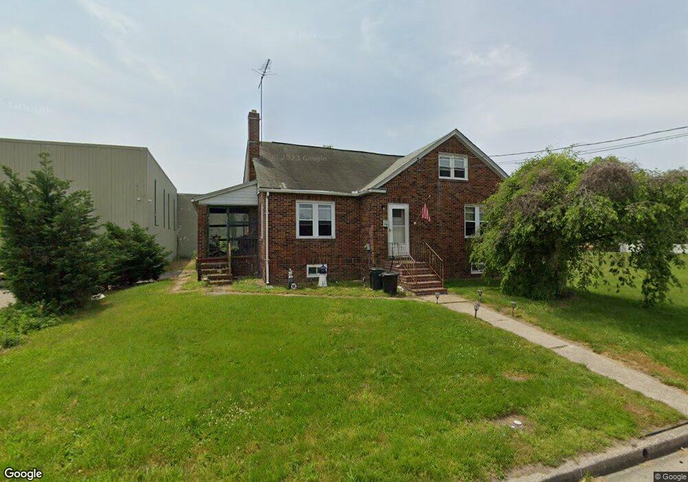 70 E Griffith St, Penns Grove, NJ 08069 - photo 1