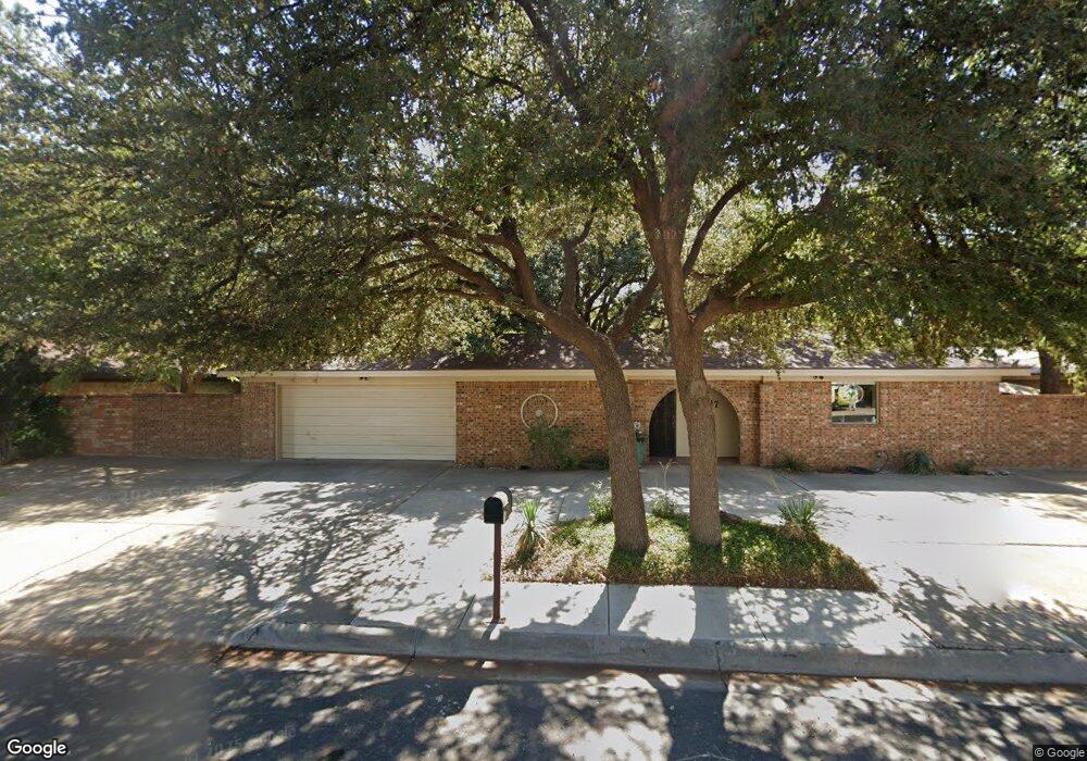 3207 Haynes Dr, Midland, TX 79705 - photo 1