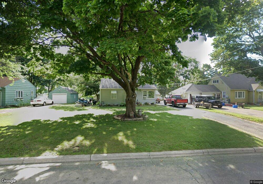 410 Hillhaven St, Albert Lea, MN 56007 - photo 1