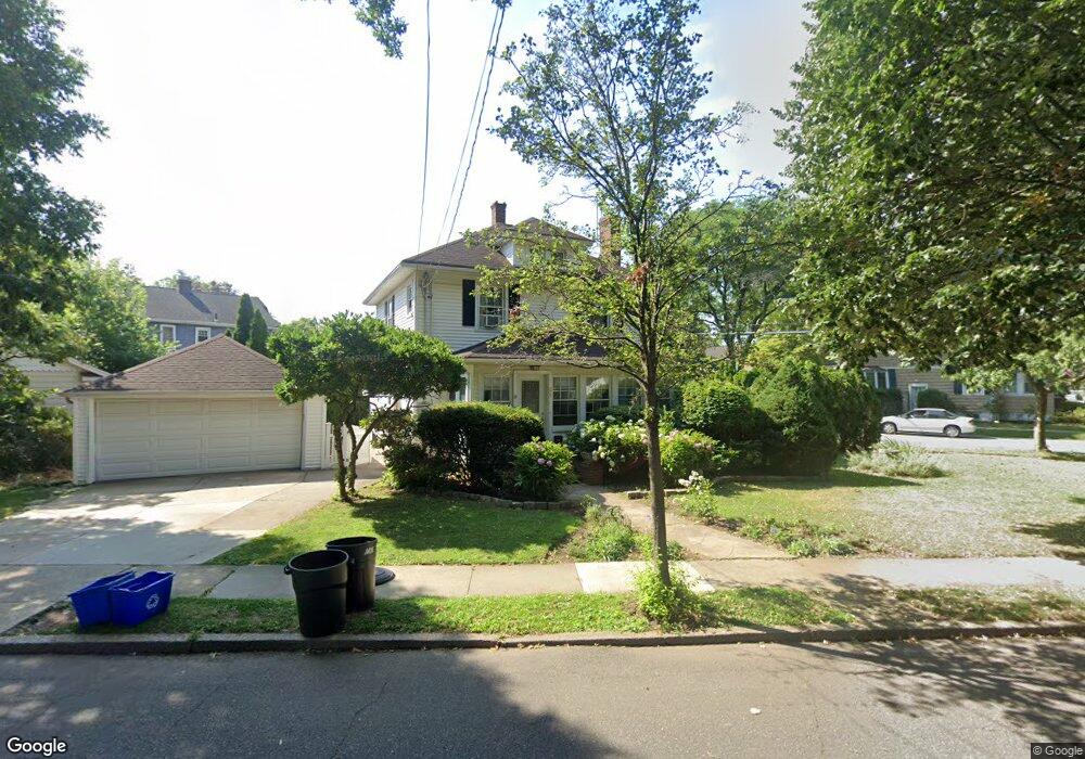 34 Crocus Ave, Floral Park, NY 11001 - photo 1