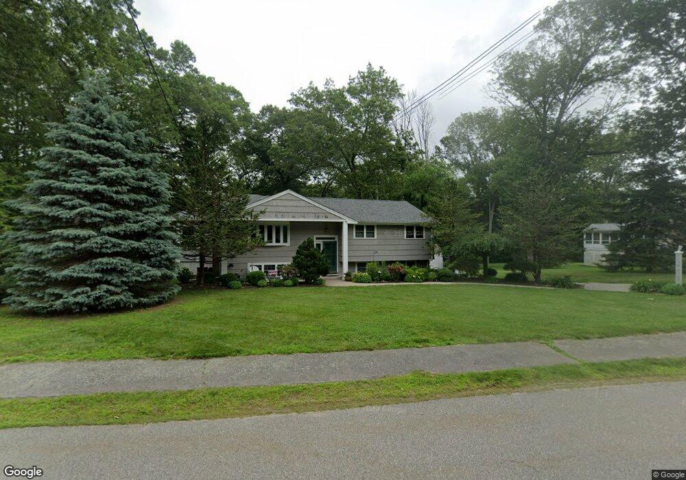 4 Lee St, Walpole, MA 02081 - photo 1