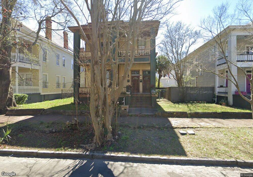 405 E Waldburg St, Savannah, GA 31401 - photo 1