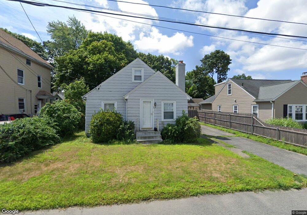 251 Hughes Ave, Pawtucket, RI 02861 - photo 1