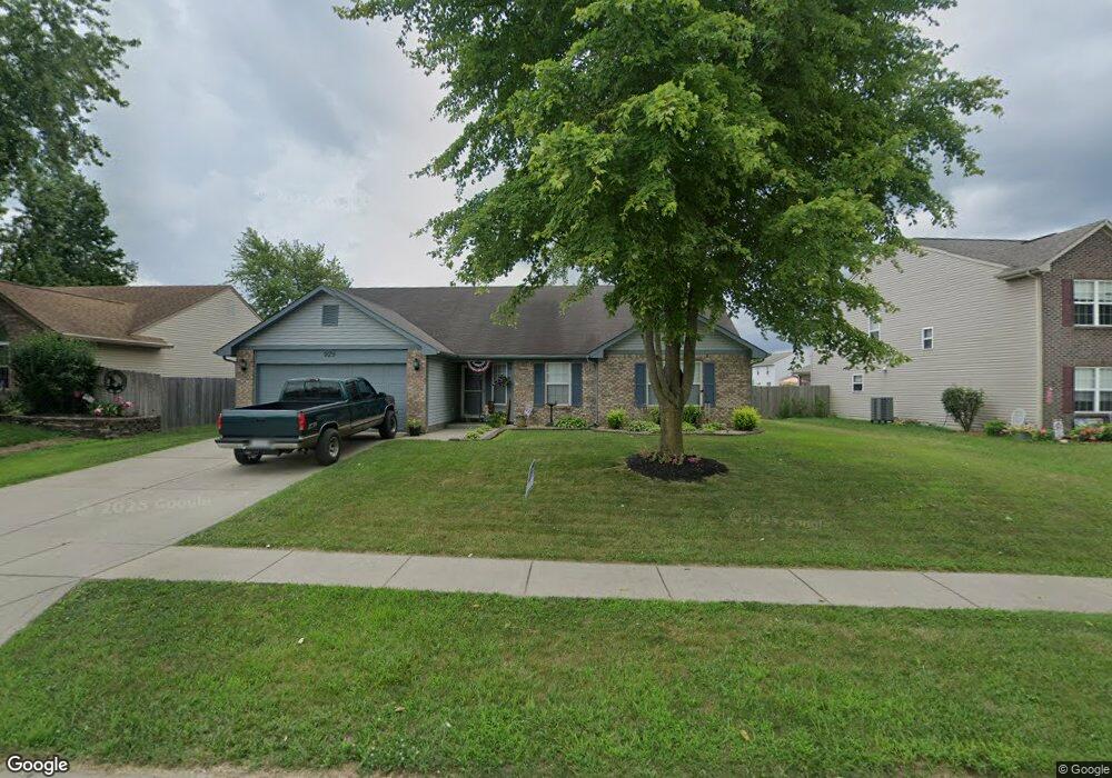 929 Franklin Lakes Blvd, Franklin, IN 46131 - photo 1