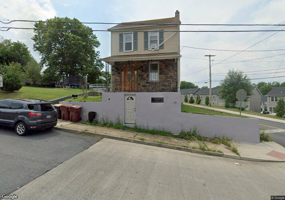 2336 N 1st Ave, Whitehall, PA 18052 - photo 1