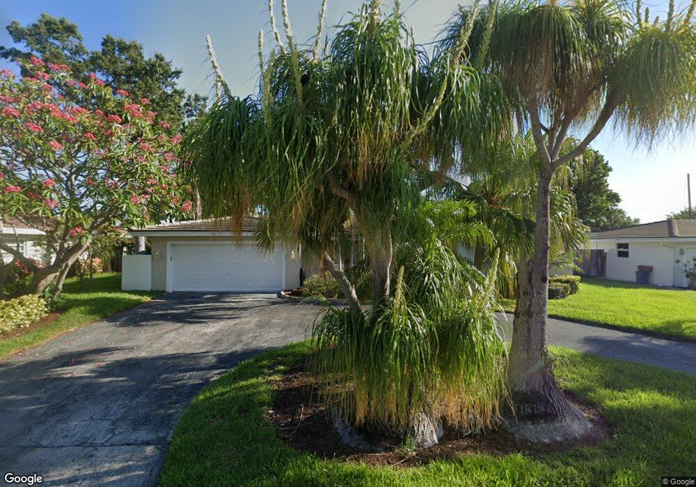 2241 NE 37th St, Lighthouse Point, FL 33064 - photo 1