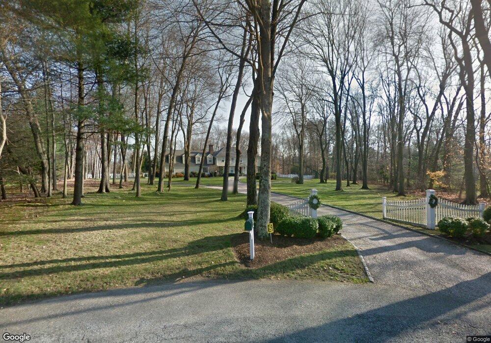 11 Dew Ln, Darien, CT 06820 - photo 1