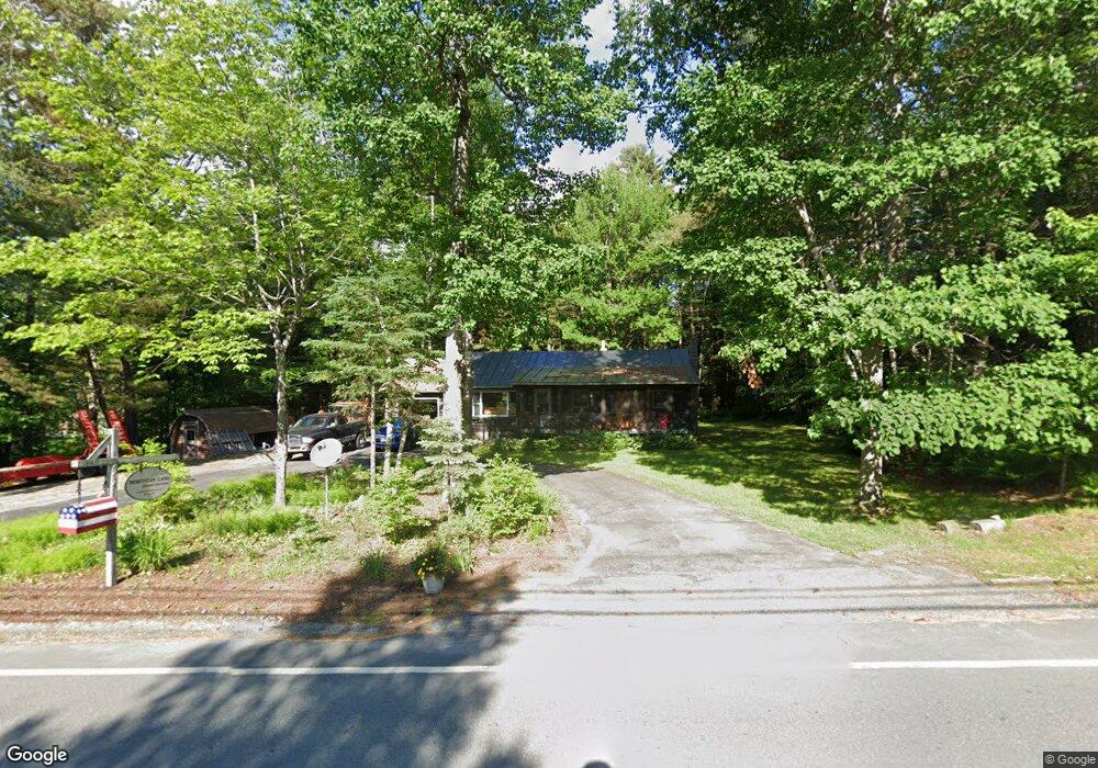 134 Maple St, Bethlehem, NH 03574 - photo 1