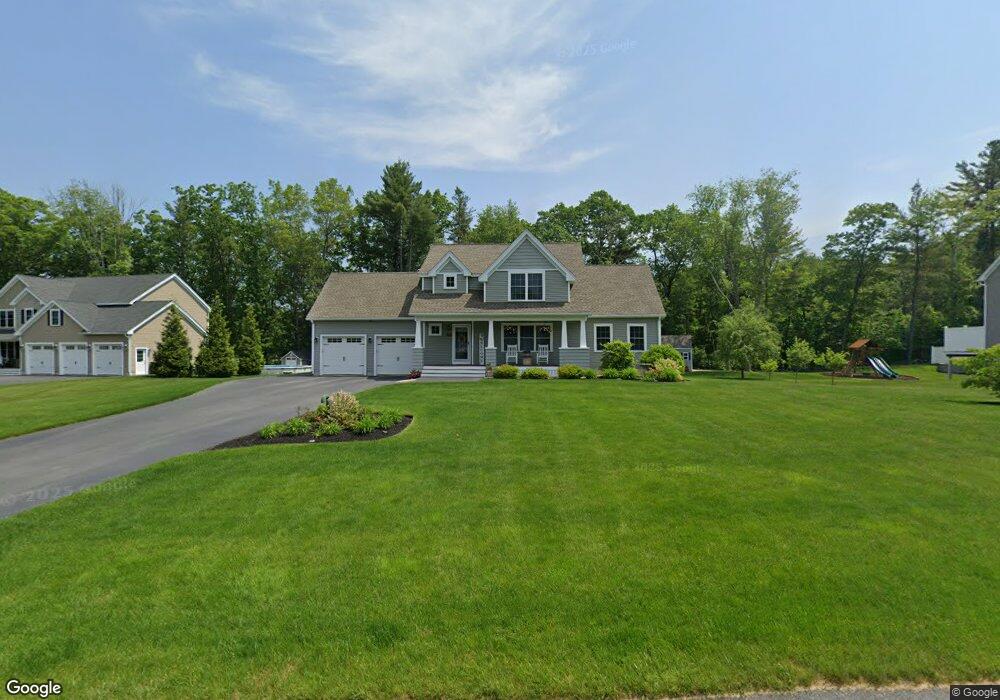 47 Orchard Park Ln, Hudson, NH 03051 - photo 1