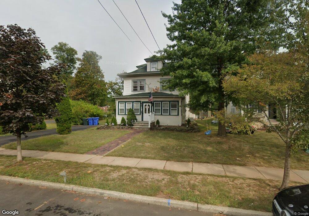 748 Center St unit 1, Dunellen, NJ 08812 - photo 1