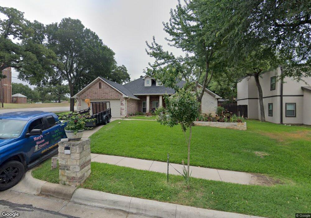 1616 Donna Ln, Bedford, TX 76022 - photo 1