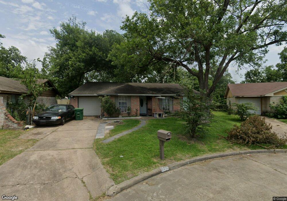 8210 Avert Ct, Houston, TX 77088 - photo 1
