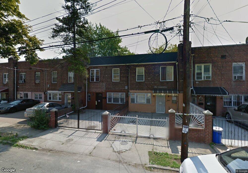 10210 188th St, Hollis, NY 11423 - photo 1