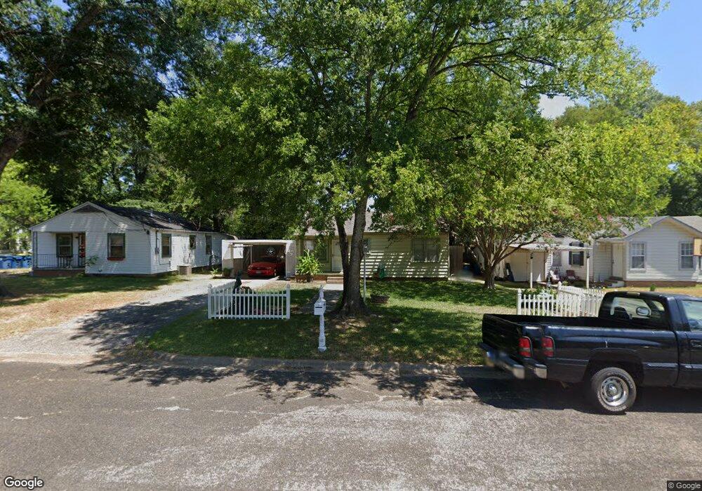 701 Turner St, Kilgore, TX 75662 - photo 1