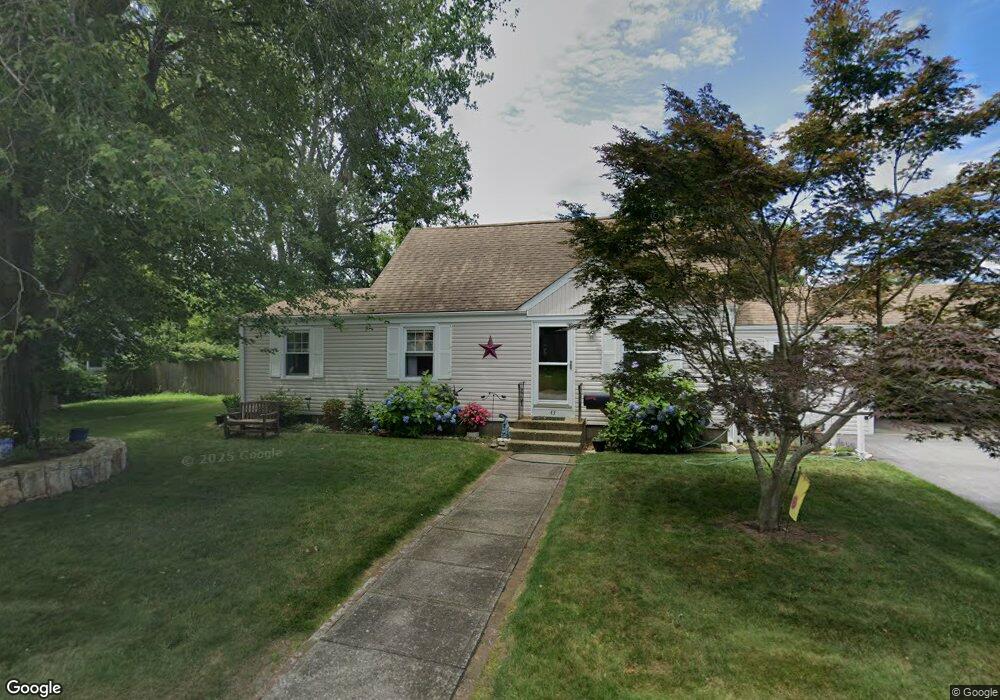43 Holden St, Warwick, RI 02889 - photo 1