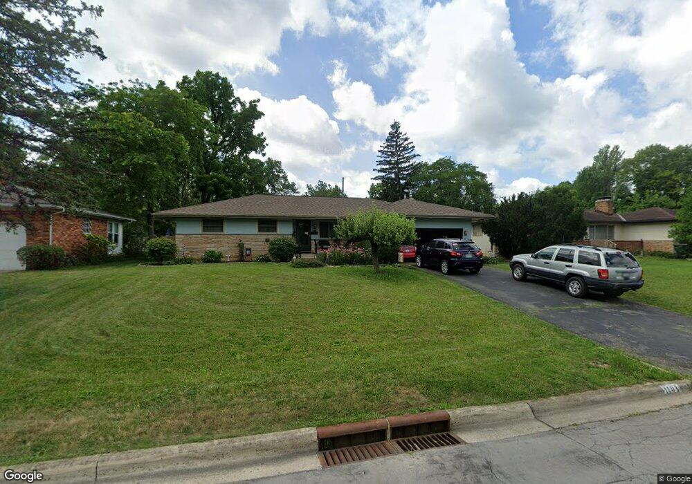 1103 Garden Rd, Columbus, OH 43224 - photo 1
