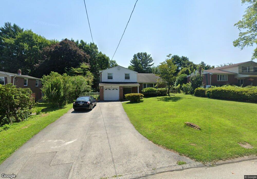 26 Doe Ln, Malvern, PA 19355 - photo 1