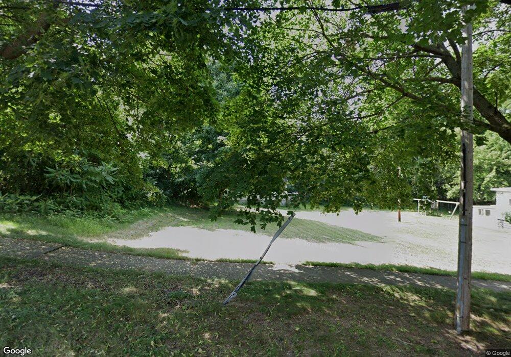 220 Cass St, Niles, MI 49120 - photo 1