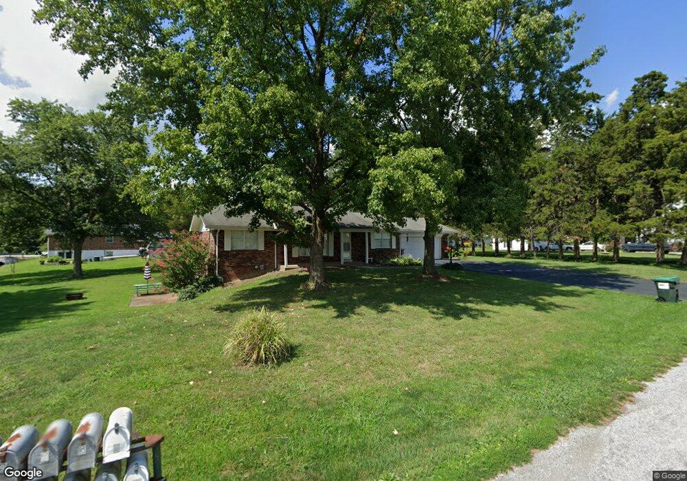 2 S Walnut St, Freeburg, IL 62243 - photo 1