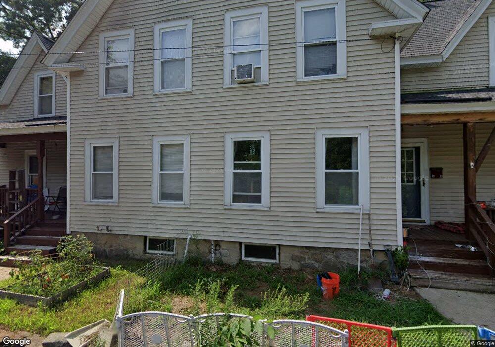 8 Hardy Ct, Derry, NH 03038 - photo 1