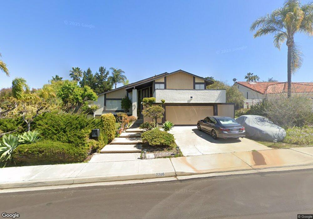 7706 Morada St, Carlsbad, CA 92009 - photo 1