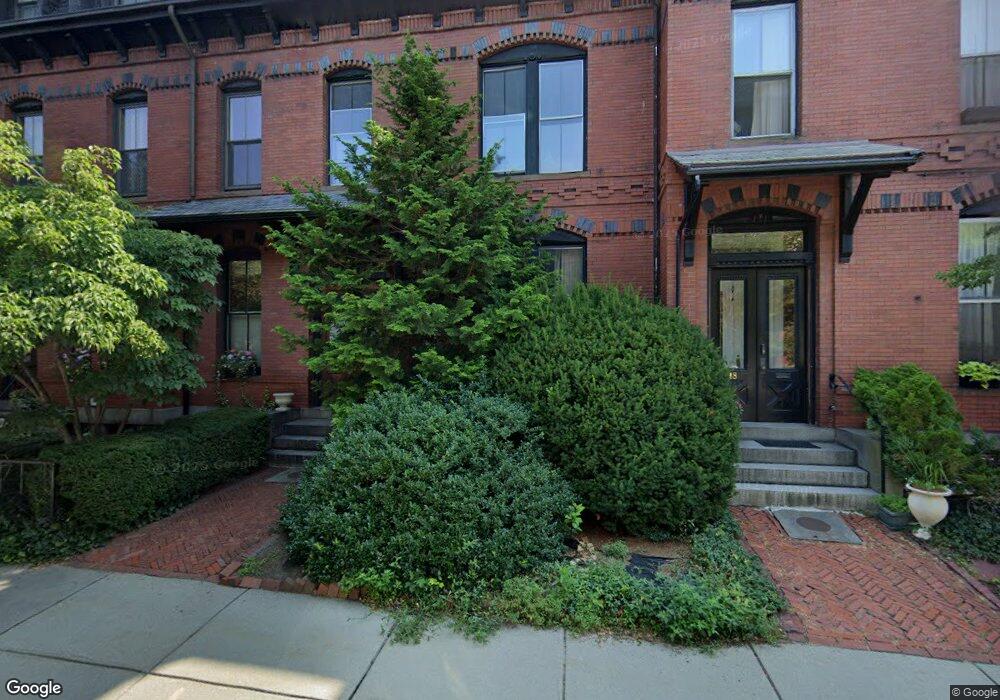 16 Monmouth Ct unit 105, Brookline, MA 02446 - photo 1