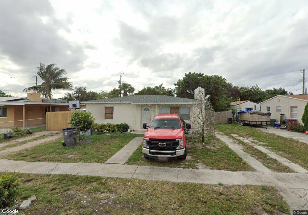 2333 Par Rd unit 1, West Palm Beach, FL 33409 - photo 1