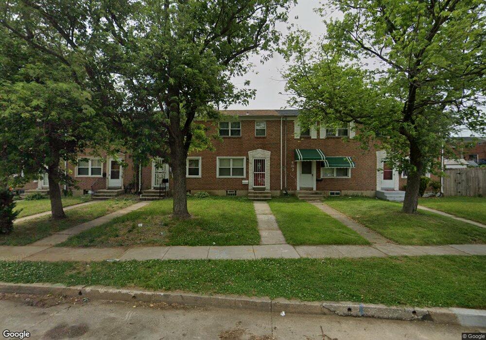 604 Markham Rd, Baltimore, MD 21229 - photo 1