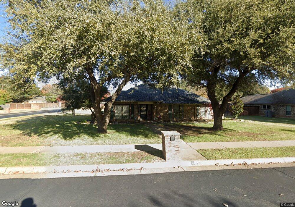 1701 Arthurs Cir, Bedford, TX 76021 - photo 1