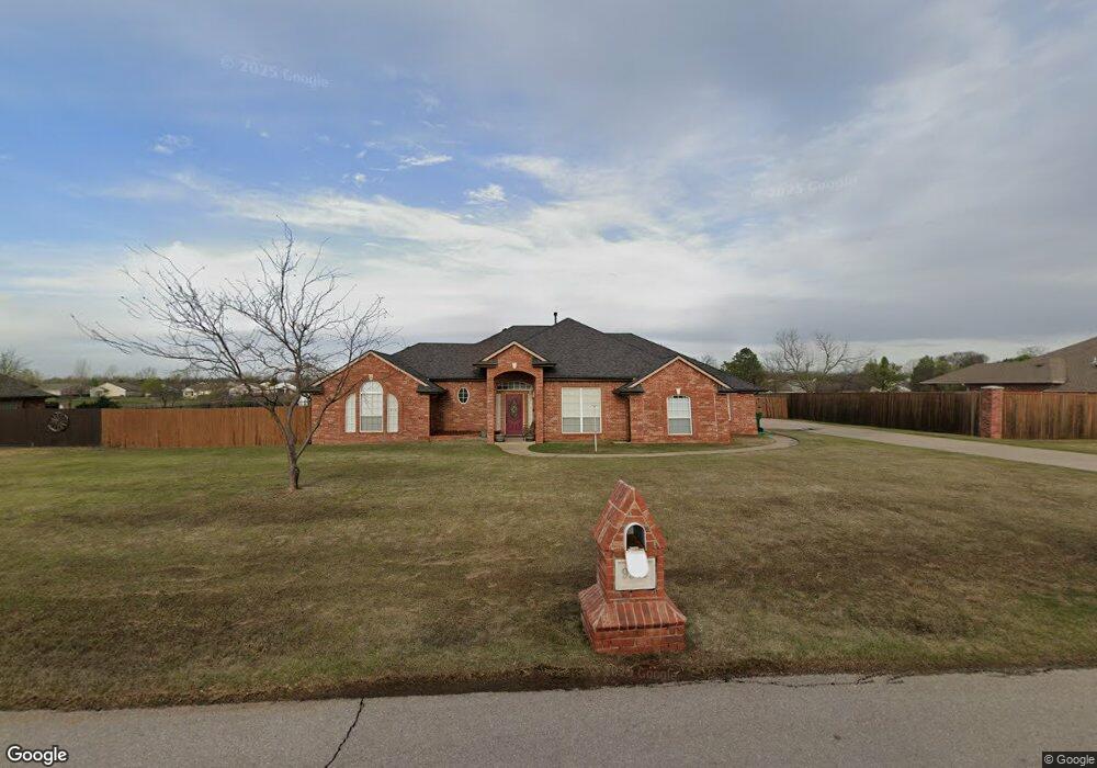 9301 Fendrych Dr, Oklahoma City, OK 73165 - photo 1