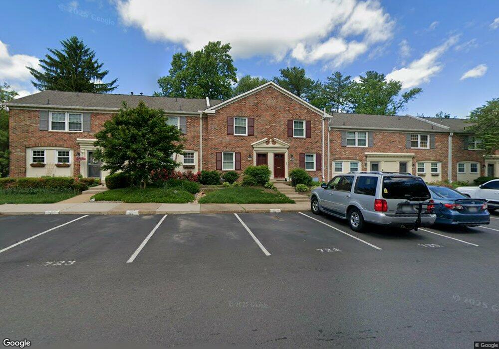 5838 Rexford Dr unit 724, Springfield, VA 22152 - photo 1