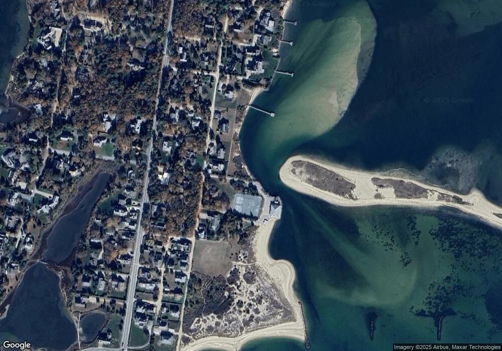 22 Yacht Club Rd, Falmouth, MA 02536 - photo 1