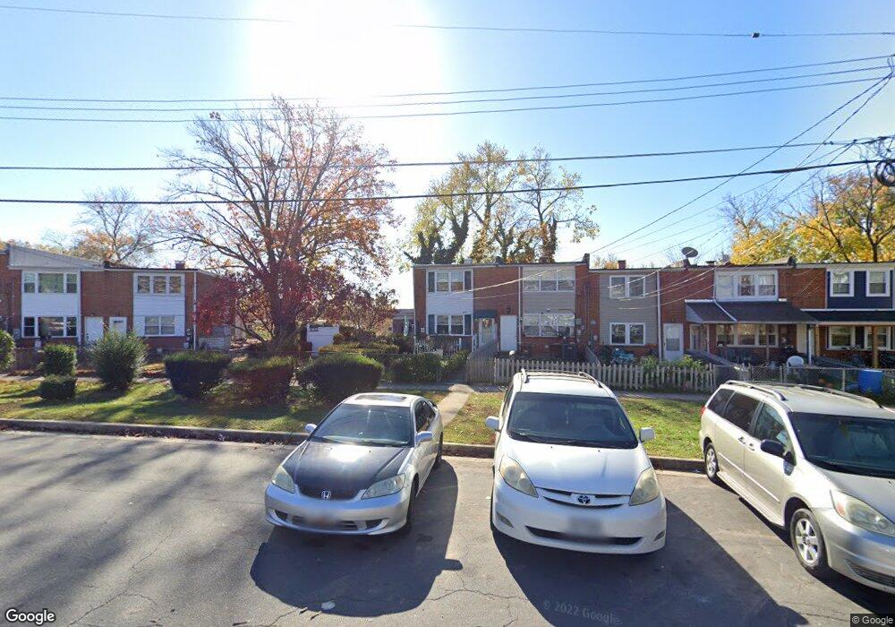 515 Carlsbad Ct, Halethorpe, MD 21227 - photo 1