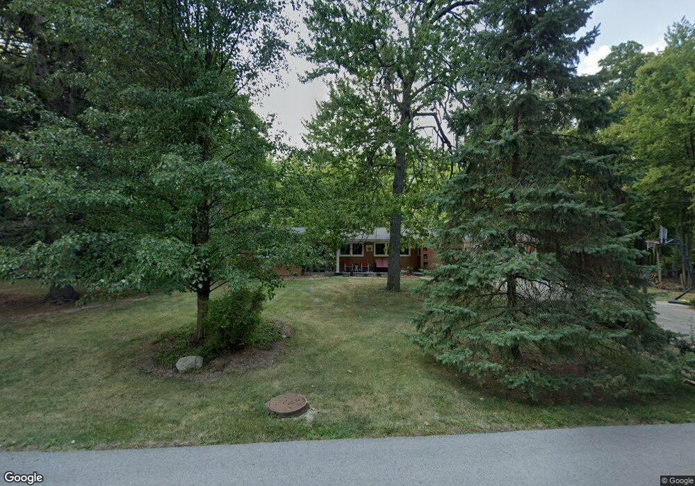 1579 Ivy Dr, Lima, OH 45807 - photo 1