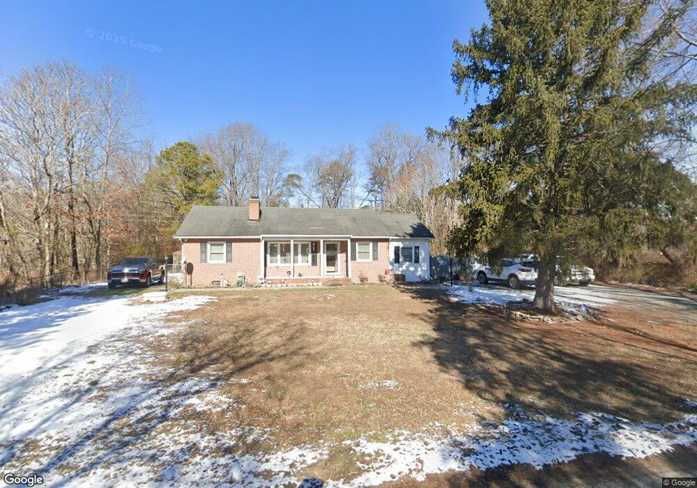 10447 Moncure Dr, Ruther Glen, VA 22546 - photo 1