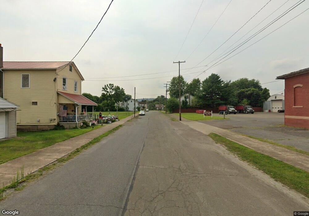 600602 Maple St, Berwick, PA 18603 - photo 1