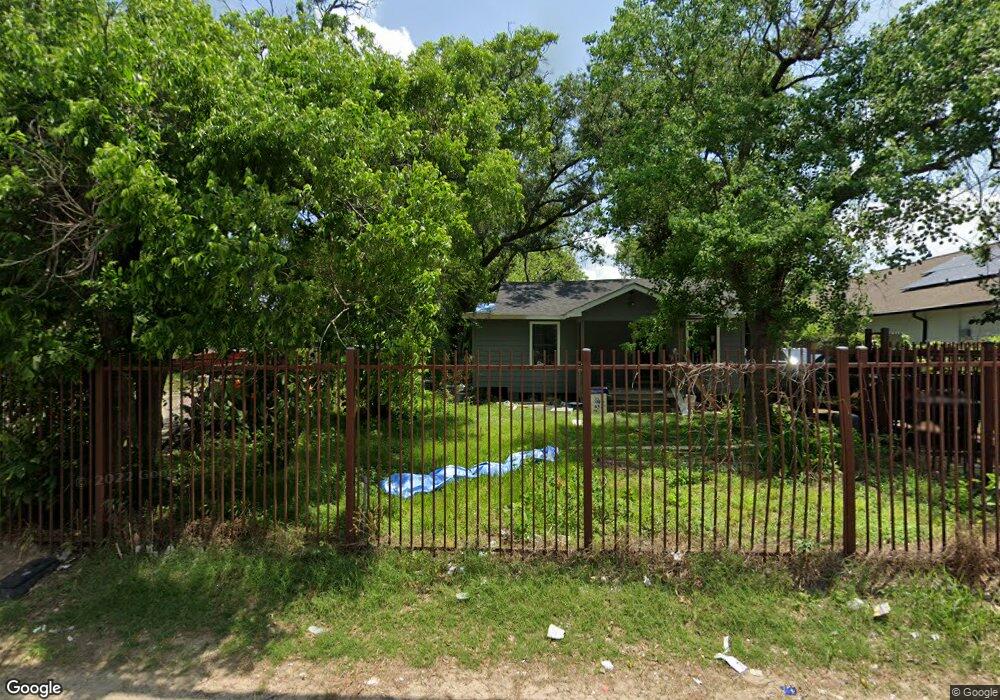 8910 Lockwood Dr, Houston, TX 77016 - photo 1