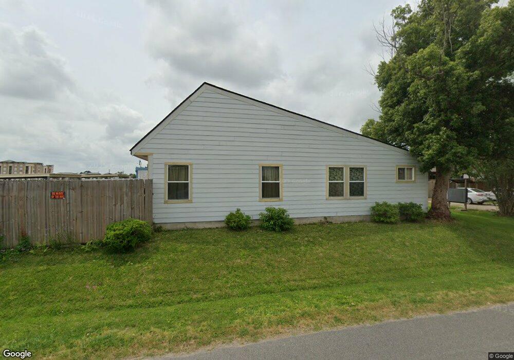 1801 Fox Run Dr, Lake Charles, LA 70605 - photo 1