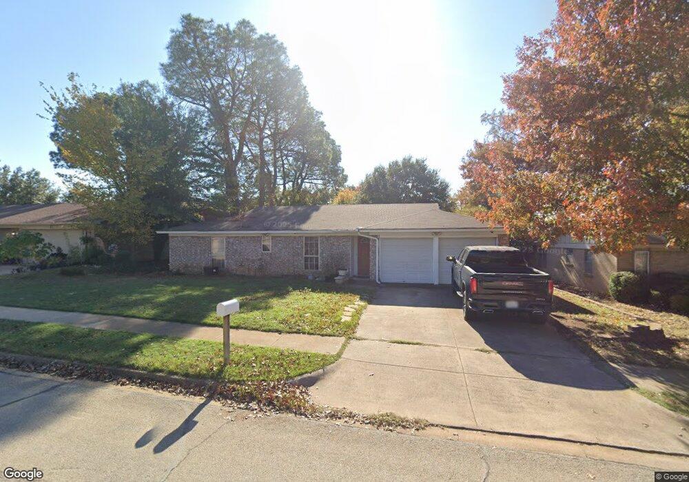 1928 Memphis Dr, Bedford, TX 76022 - photo 1