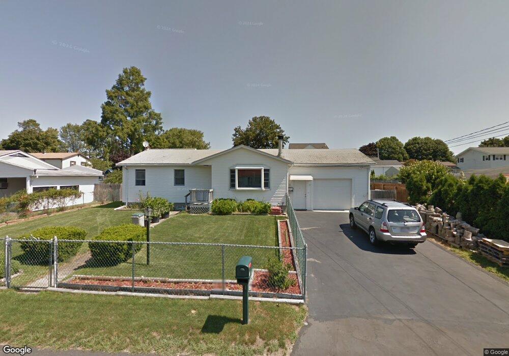 15 Eric Rd, North Dartmouth, MA 02747 - photo 1