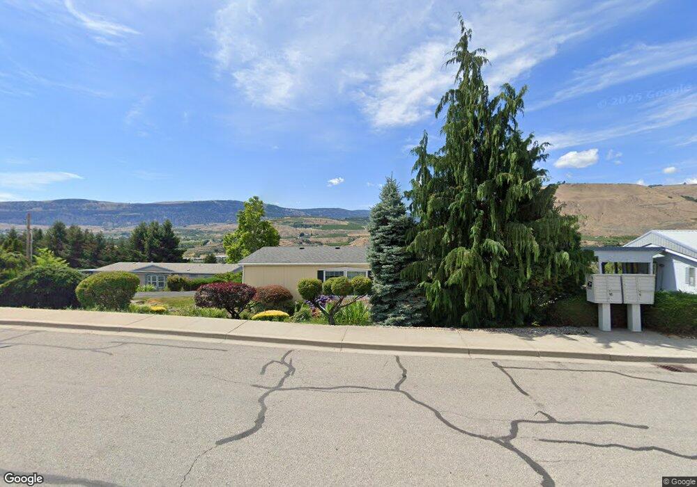 2020 Alice Ln, East Wenatchee, WA 98802 - photo 1