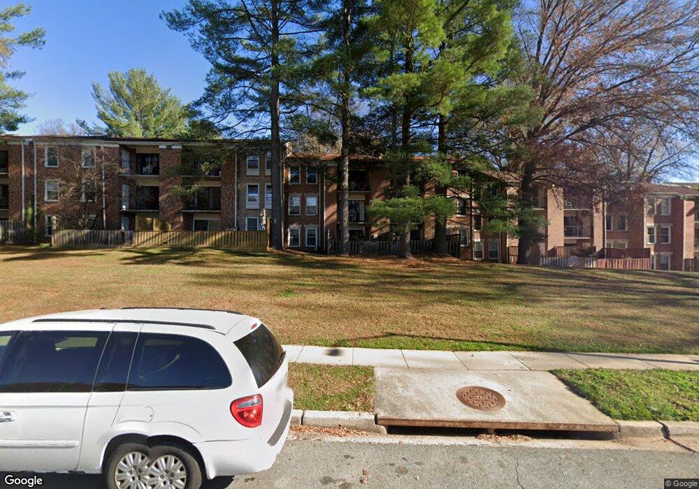 846 Quince Orchard Blvd, Gaithersburg, MD 20878 - photo 1