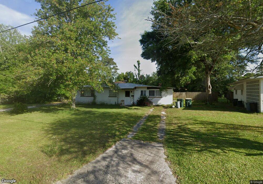 8829 Macarthur Ct S, Jacksonville, FL 32216 - photo 1