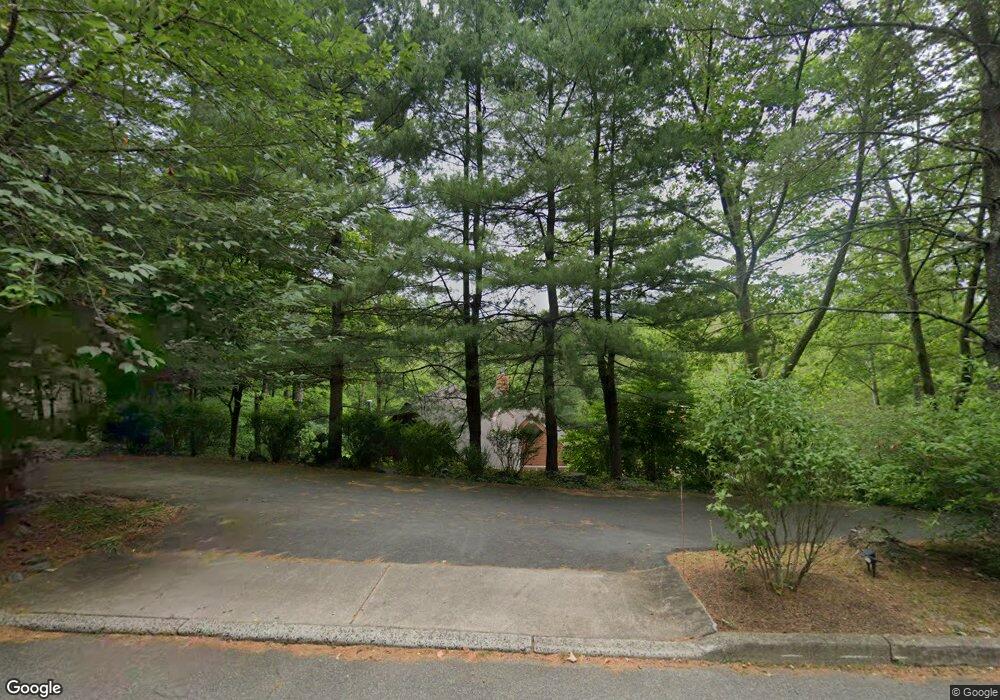 379 Wendover Dr, Princeton, NJ 08540 - photo 1