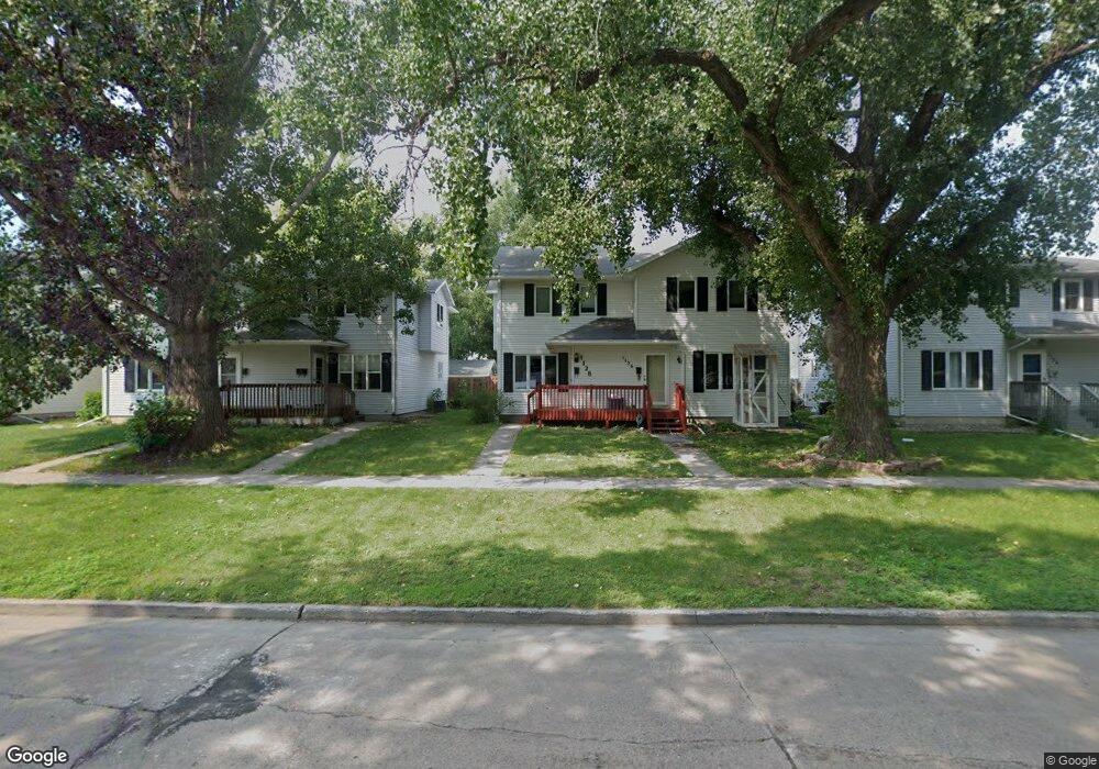 1128 S 12th St, Grand Forks, ND 58201 - photo 1