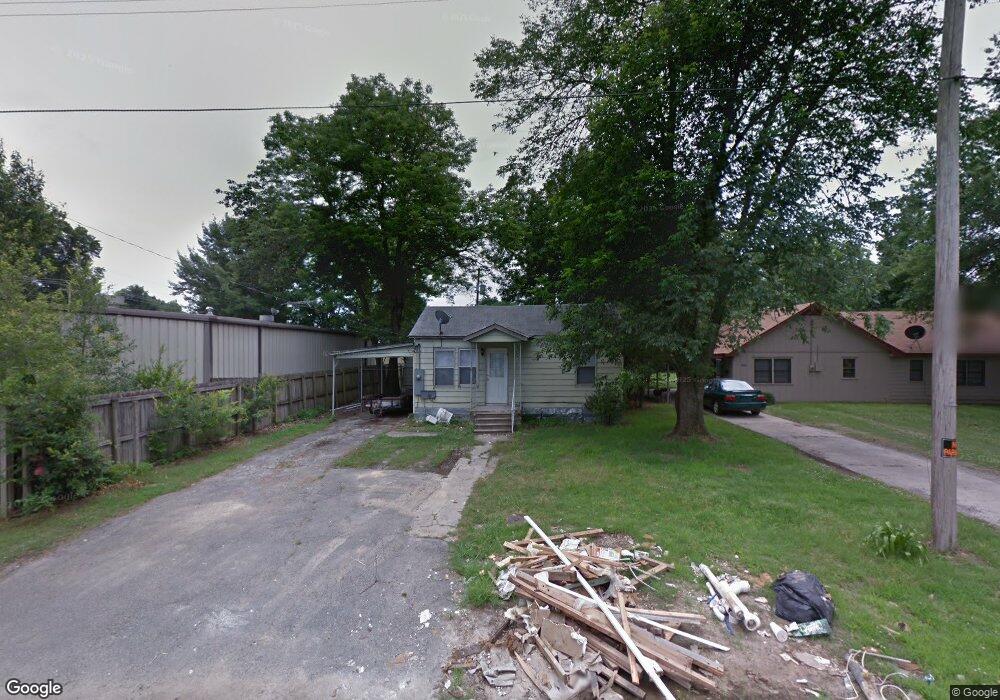 1010 E 8th St, Stuttgart, AR 72160 - photo 1