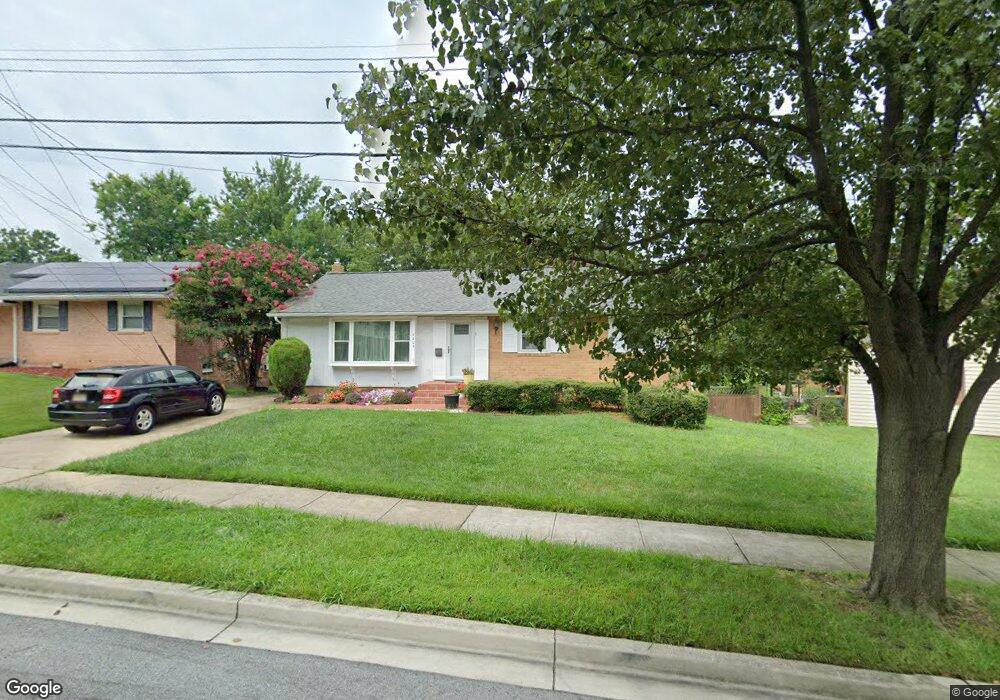 8208 Oglethorpe St, New Carrollton, MD 20784 - photo 1