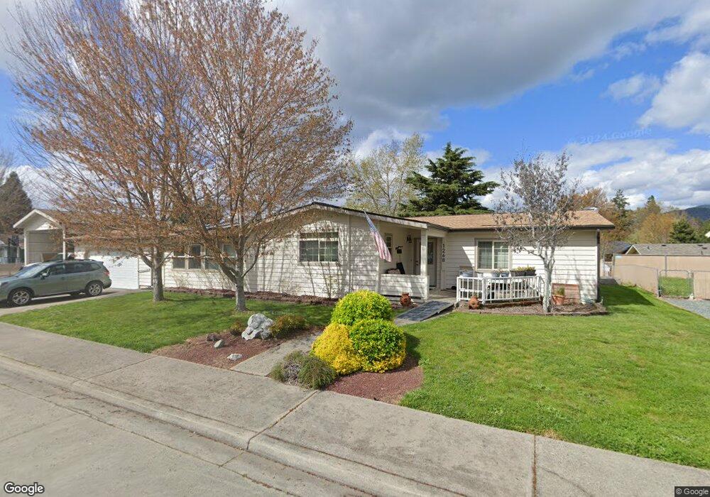 1268 E View Place, Grants Pass, OR 97527 - photo 1