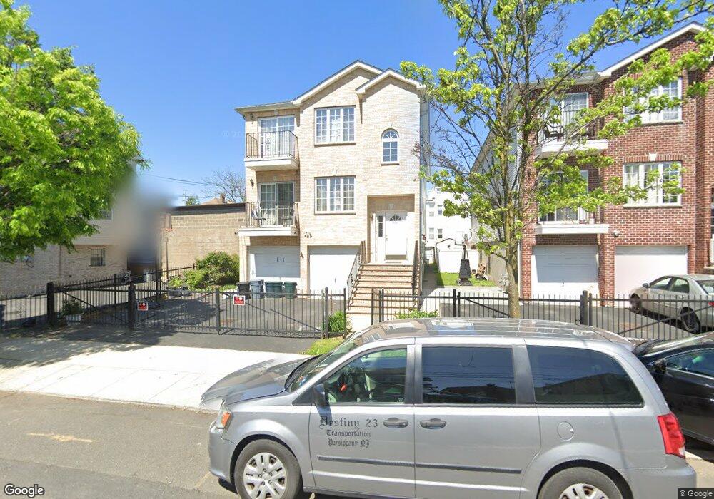 438 N 6th St unit 440, Newark, NJ 07107 - photo 1